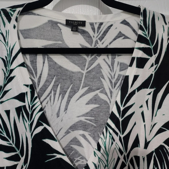 Talbots Woman White, Black & Green Bamboo Leaf Print Short Sleeve Cardigan 2X - Picture 3 of 10